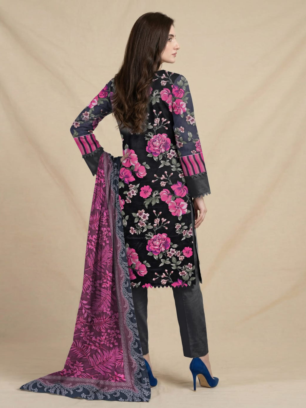 Zarai Premium Lawn - WOMEN SUIT - 3 PCS - ZPL09