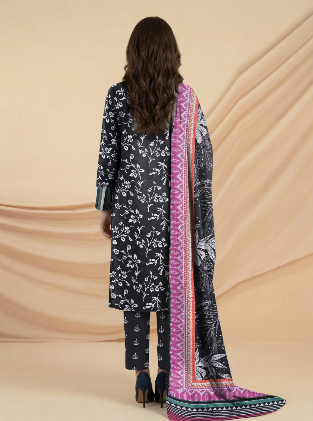 Zarai Premium Lawn - WOMEN SUIT - 3 PCS - ZPL10