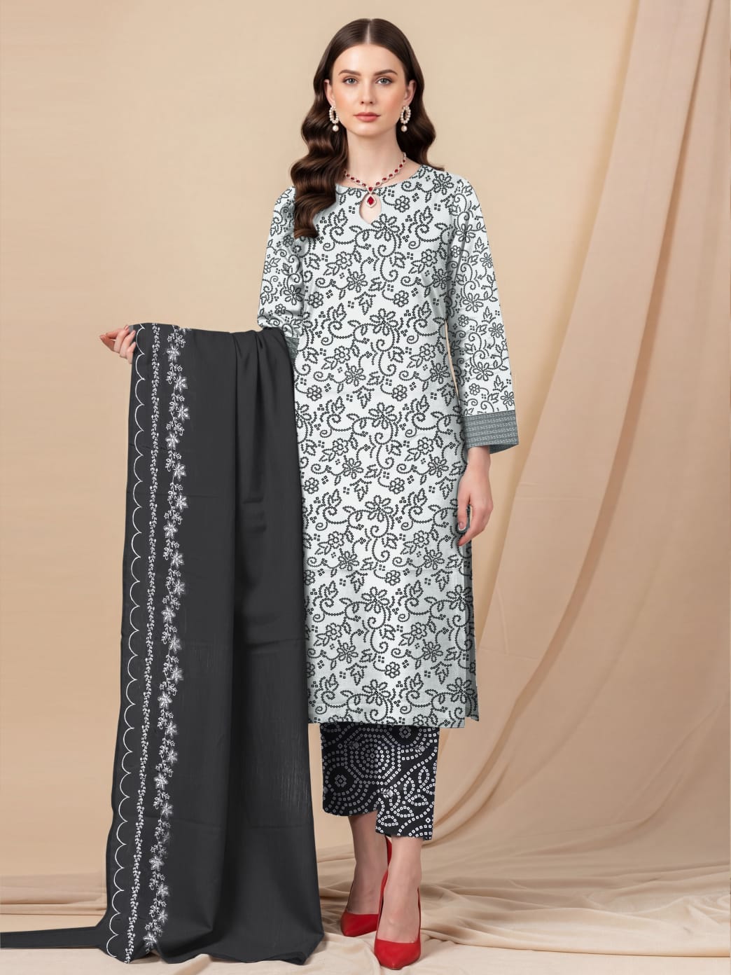 Zarai Premium Lawn - WOMEN SUIT - 3 PCS - ZPL12
